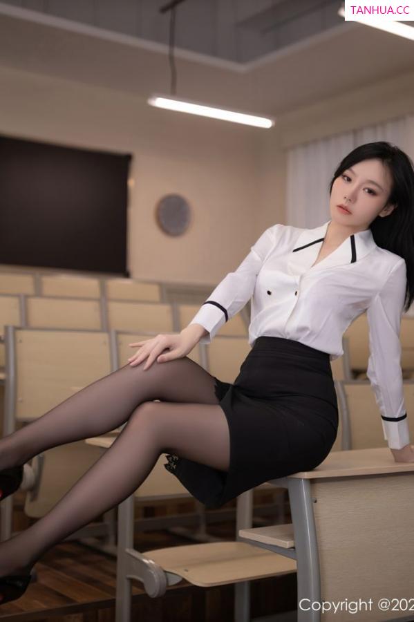 安然Maleah  [XiuRen]高清写真图 2022.09.27 No.5650 安然anran第5张图片